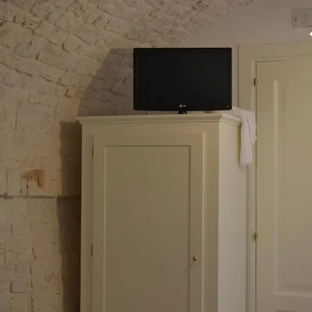 Trullo De Amicis N 5 3*